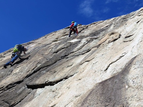 Escalade à Machaby, vallée d'Aoste