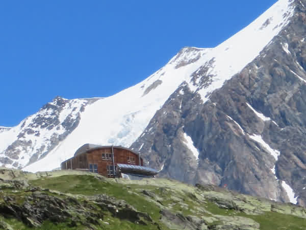 Gravir le sommet du Grand Paradis en 5 jours - 4061 m